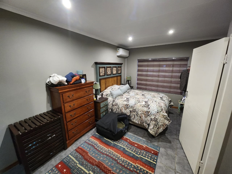 3 Bedroom Property for Sale in Protea Park North West